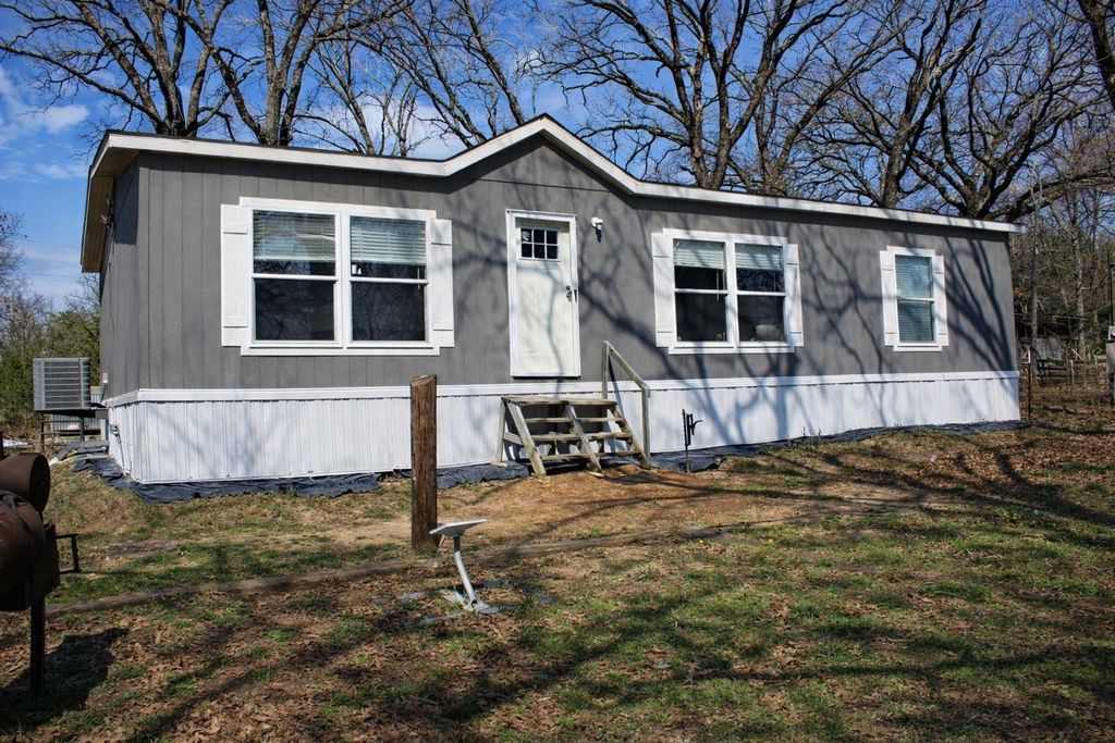 10000 ST HWY 31, Malakoff, TX 75148