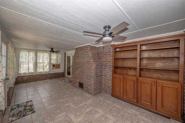 5807 E Tyler Drive, Tuttle, OK 73089