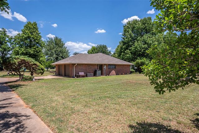 5807 E Tyler Drive, Tuttle, OK 73089