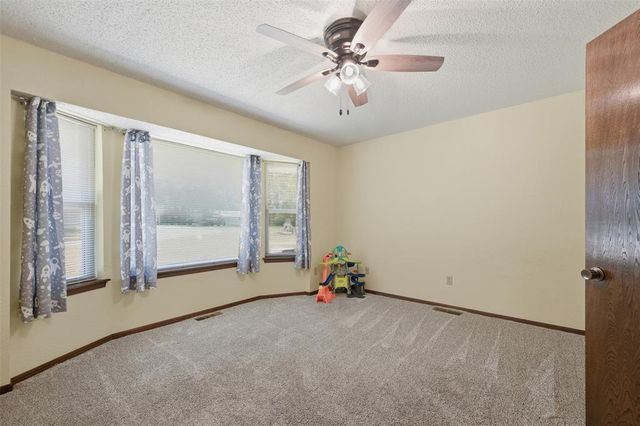 5807 E Tyler Drive, Tuttle, OK 73089