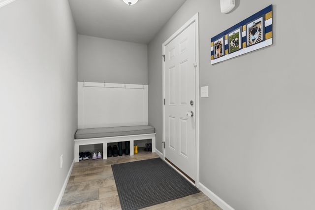 5211 Lake Pines Court, Pavilion Twp, MI 49097