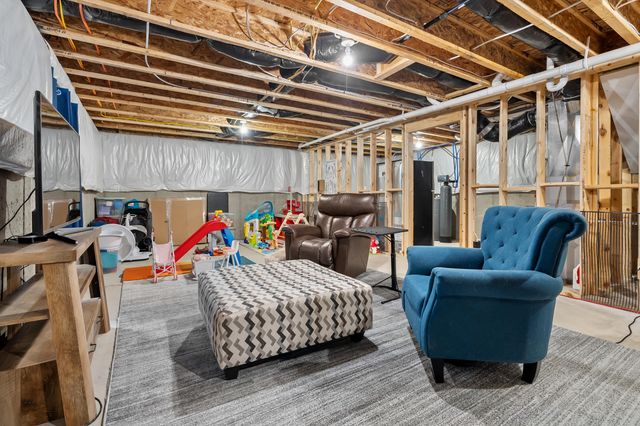 5211 Lake Pines Court, Pavilion Twp, MI 49097