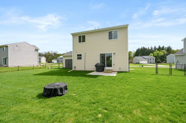 5211 Lake Pines Court, Pavilion Twp, MI 49097