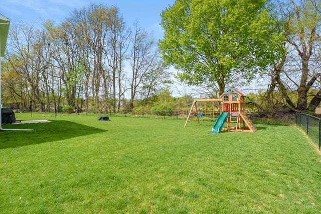 5211 Lake Pines Court, Pavilion Twp, MI 49097