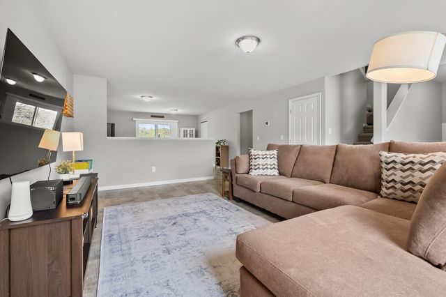 5211 Lake Pines Court, Pavilion Twp, MI 49097
