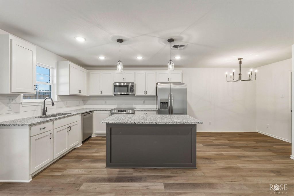 Image 11 of property listing at 3615 Grape Creek Road, San Angelo, TX 76903
