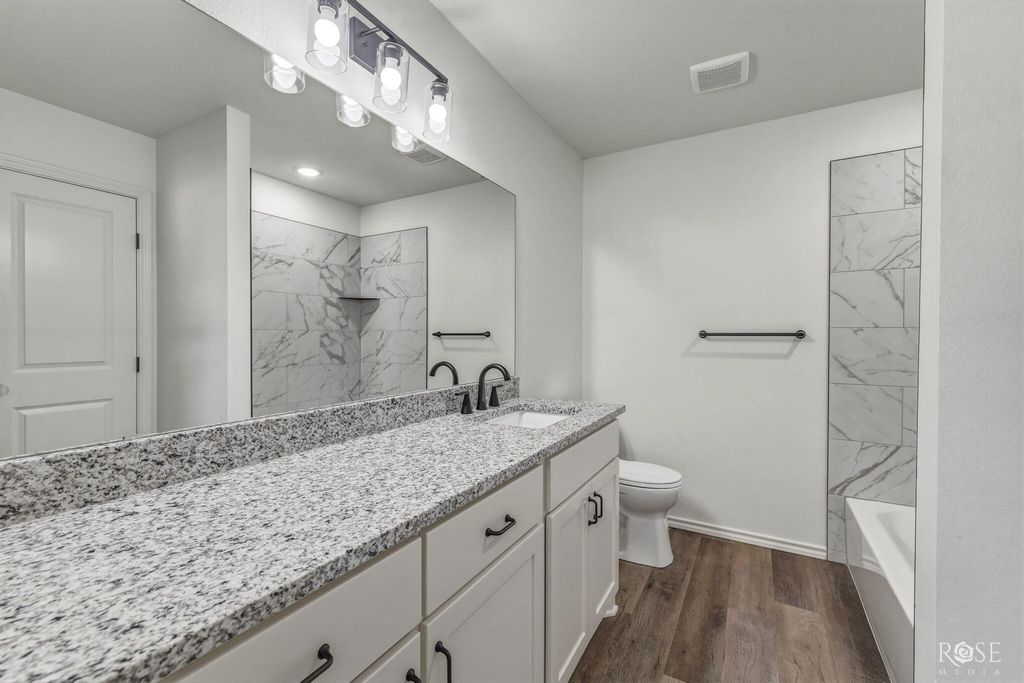 Image 18 of property listing at 3615 Grape Creek Road, San Angelo, TX 76903