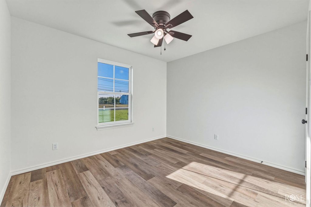 Image 21 of property listing at 3615 Grape Creek Road, San Angelo, TX 76903