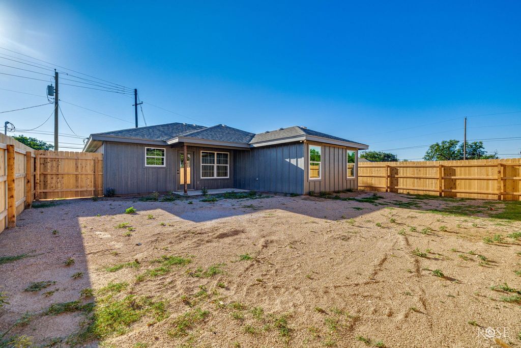 Image 27 of property listing at 3615 Grape Creek Road, San Angelo, TX 76903