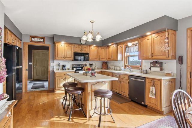 N13946 County Highway U, New Auburn, WI 54757