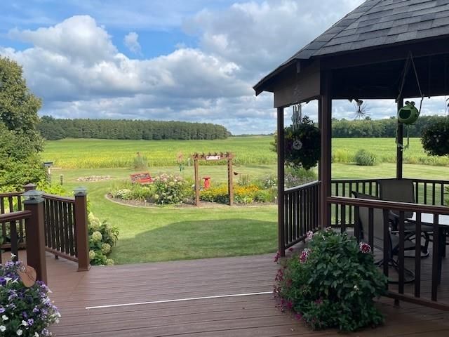 N13946 County Highway U, New Auburn, WI 54757