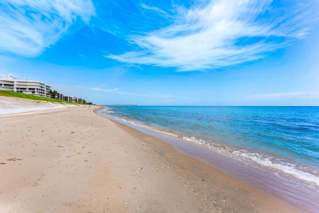 3200 S OCEAN Boulevard A202, Palm Beach, FL 33480