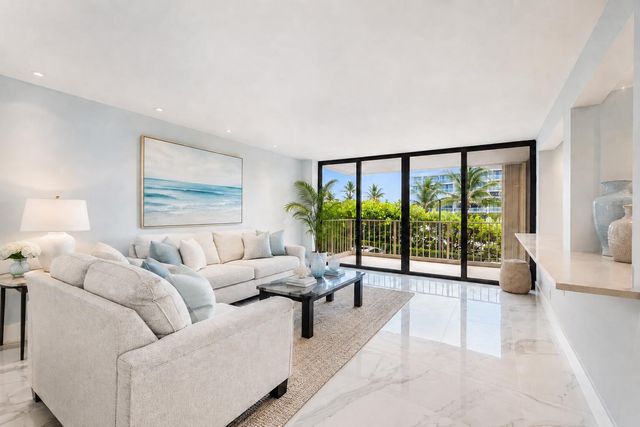 3200 S OCEAN Boulevard A202, Palm Beach, FL 33480