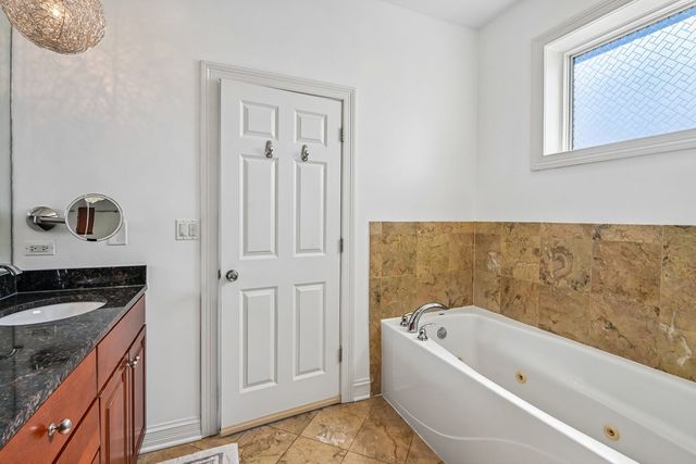 4648 N WINTHROP Avenue 3S, Chicago, IL 60640