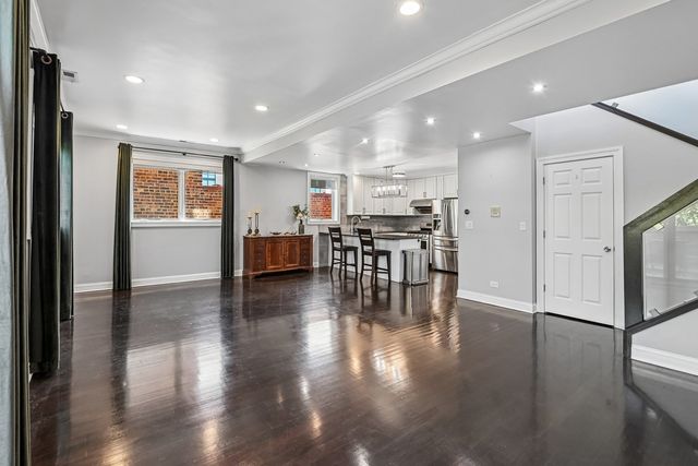 4648 N WINTHROP Avenue 3S, Chicago, IL 60640
