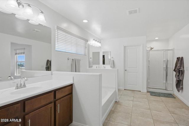 6851 E BOISE Street, Mesa, AZ 85207