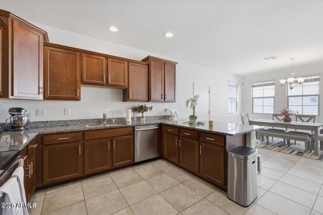 6851 E BOISE Street, Mesa, AZ 85207