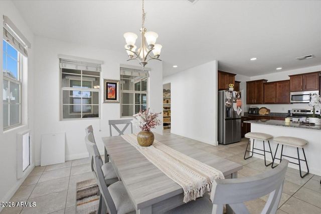 6851 E BOISE Street, Mesa, AZ 85207