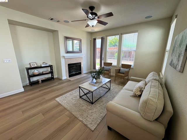 1547 Solitude Way, Brentwood, CA 94513