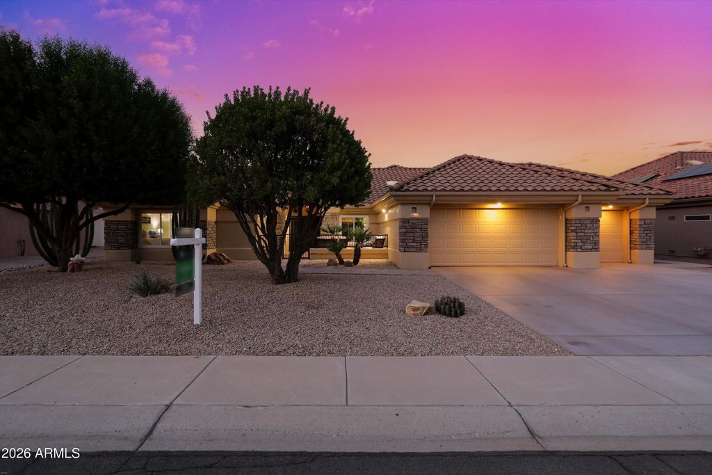 16012 W FALCON RIDGE Drive, Sun City West, AZ 85375 — exterior