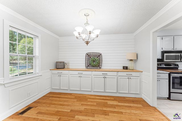 102 Crestwood Circle, Centerville, GA 31028