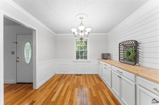 102 Crestwood Circle, Centerville, GA 31028