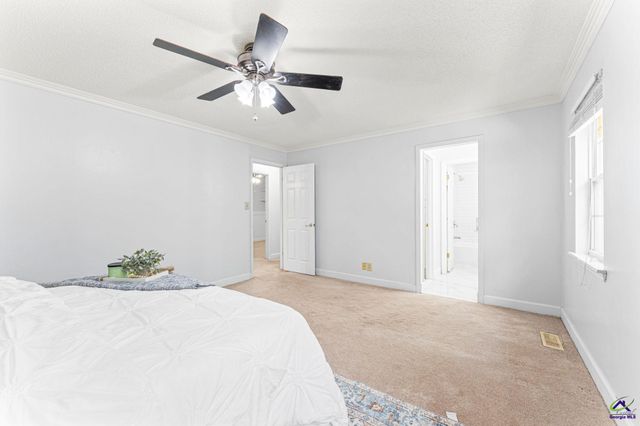 102 Crestwood Circle, Centerville, GA 31028