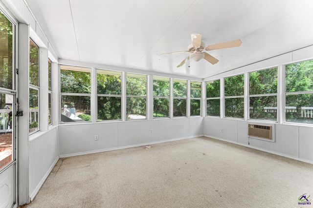 102 Crestwood Circle, Centerville, GA 31028