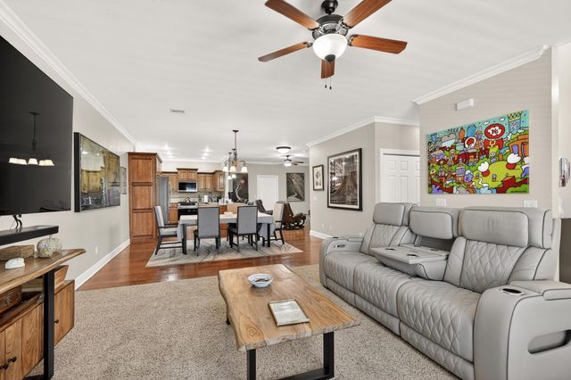 1448 Quail Place, Carthage, MO 64836