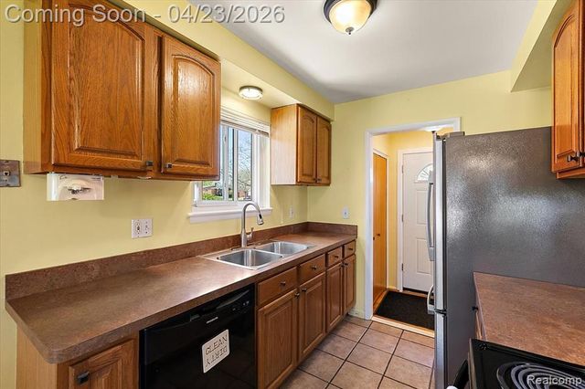 19323 Ingram Street, Livonia, MI 48152