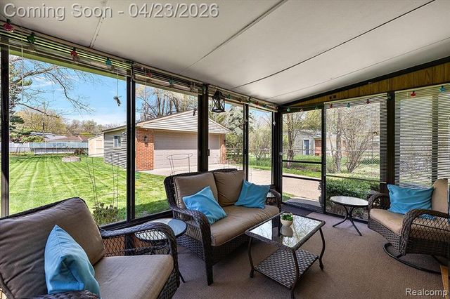 19323 Ingram Street, Livonia, MI 48152