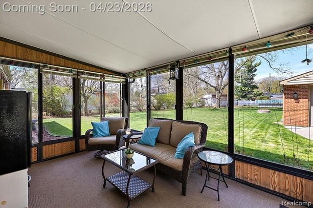 19323 Ingram Street, Livonia, MI 48152