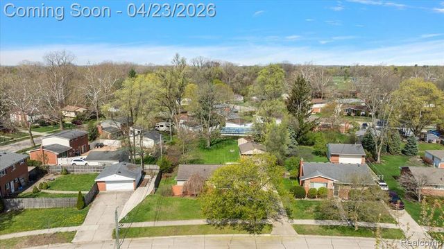 19323 Ingram Street, Livonia, MI 48152