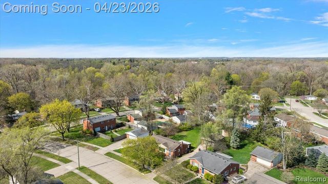 19323 Ingram Street, Livonia, MI 48152