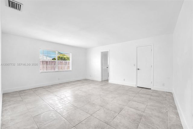 9242 SW 18th Road, Boca Raton, FL 33428