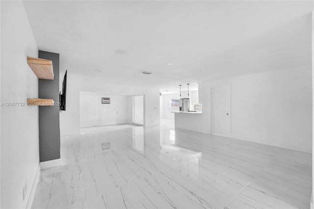 9242 SW 18th Road, Boca Raton, FL 33428