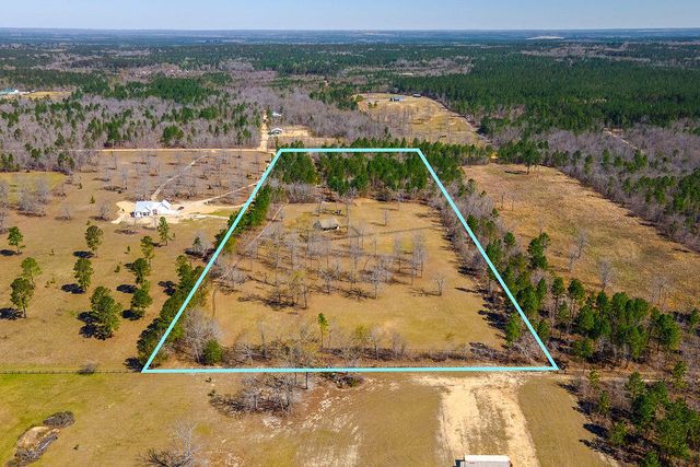 411 Bluffwood Road, Wagener, SC 29164