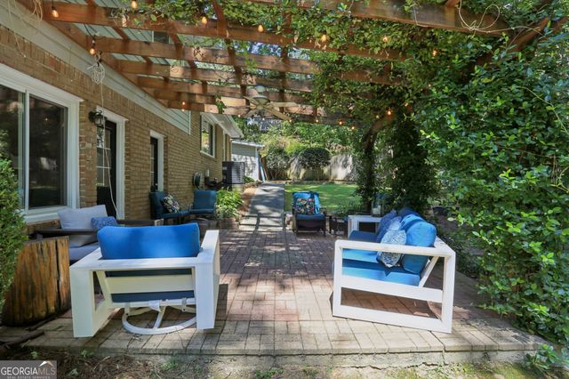 4357 Bishop Hollow Court, Dunwoody, GA 30338