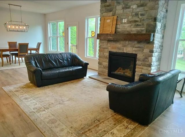 8109 Maxfield Lane, Madeira, OH 45243