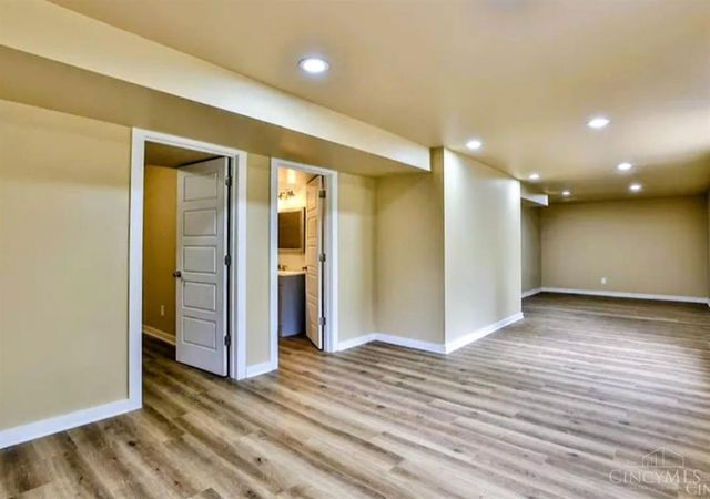 8109 Maxfield Lane, Madeira, OH 45243