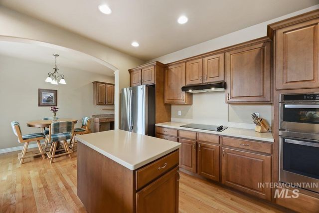 1841 Canyon Park Ct, Twin Falls, ID 83301