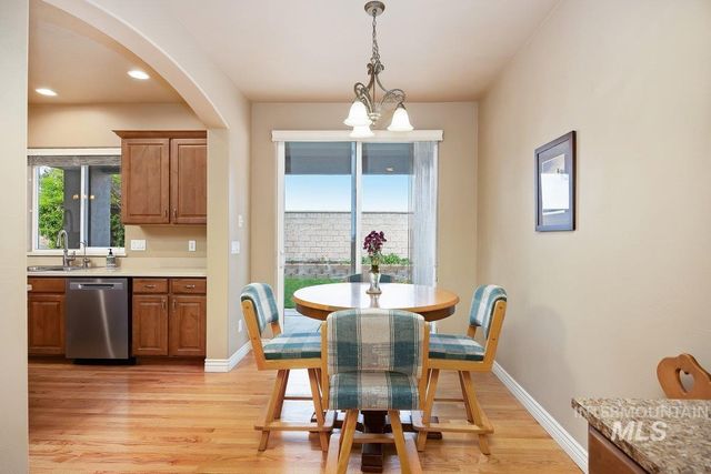 1841 Canyon Park Ct, Twin Falls, ID 83301