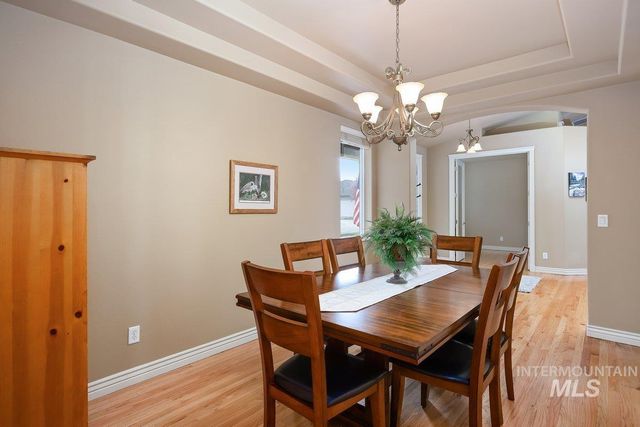 1841 Canyon Park Ct, Twin Falls, ID 83301