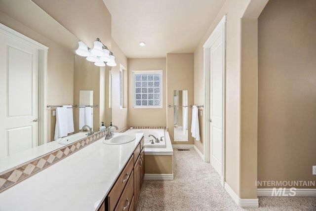 1841 Canyon Park Ct, Twin Falls, ID 83301