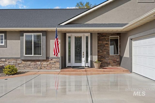 1841 Canyon Park Ct, Twin Falls, ID 83301