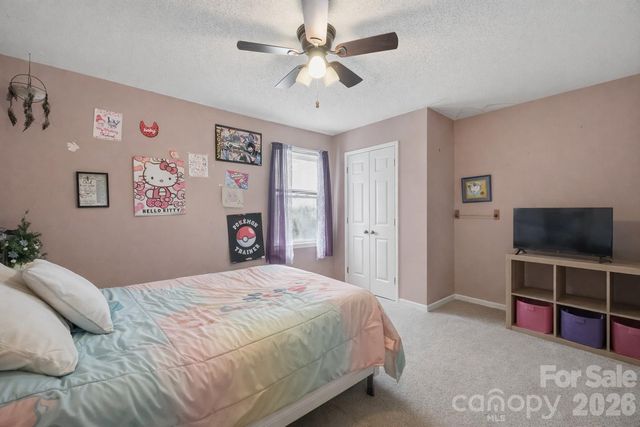 2090 Zacks Fork Road, Lenoir, NC 28645