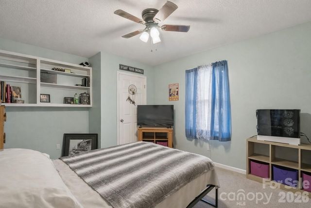 2090 Zacks Fork Road, Lenoir, NC 28645