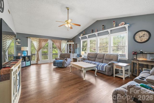 2090 Zacks Fork Road, Lenoir, NC 28645