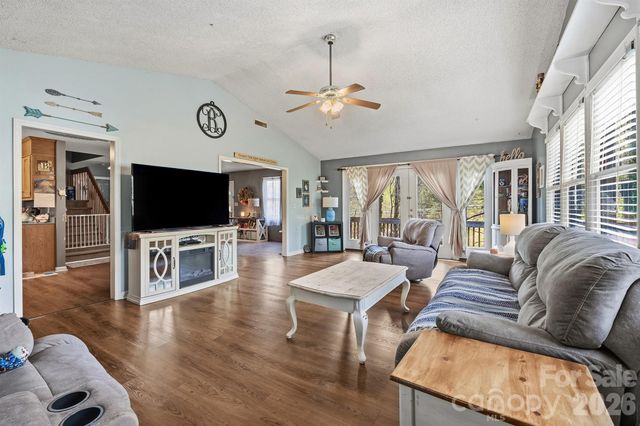2090 Zacks Fork Road, Lenoir, NC 28645