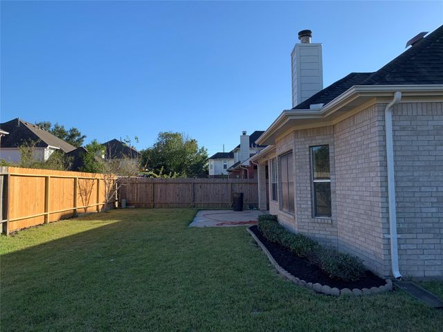 12203 Meadow Lane Court, Meadows Place, TX 77477